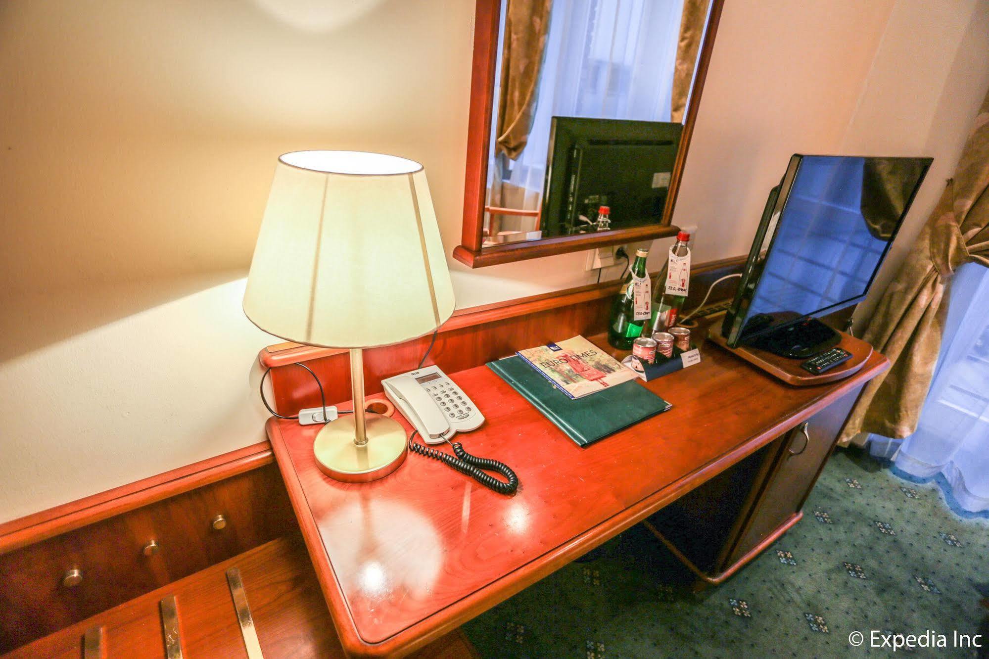 Ea Hotel Rokoko Prag Eksteriør billede